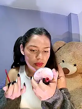 Danni shy online show from January 2025 05:44:02 PM