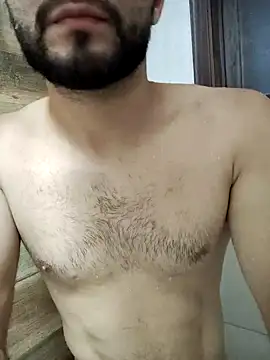 Eduardobi97 online show from December 2025 11:01:02 PM