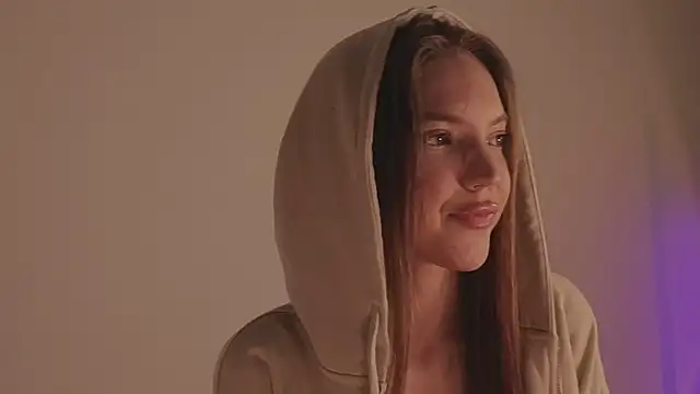 alittlestarrr online show from January 2025 07:29:02 PM