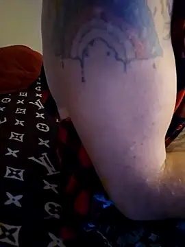 StruggleSnuggles online show from January 2025 02:53:02 AM