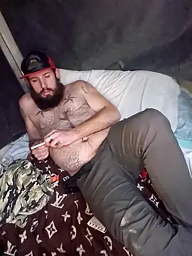 StruggleSnuggles online show from February 2025 06:47:02 AM