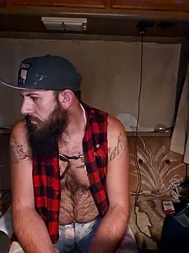 StruggleSnuggles online show from November 2025 02:33:01 AM