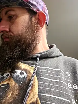 StruggleSnuggles online show from November 2025 01:30:02 AM