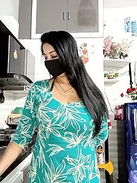 Best-Couple online show from July 2026 01:40:01 AM