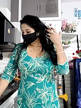 Best-Couple online show from July 2026 02:05:01 AM