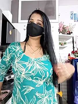 Best-Couple online show from July 2026 02:10:02 AM