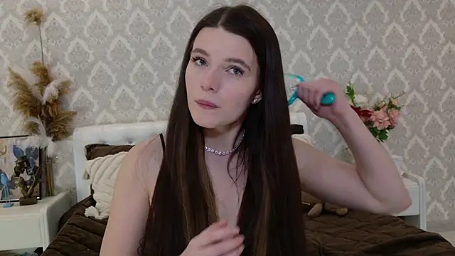 Nellie Medina online show from January 2025 11:07:01 PM