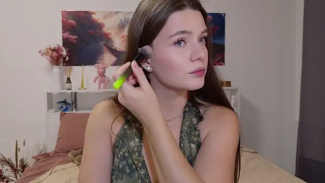 Nellie Medina online show from October 2025 08:29:02 PM