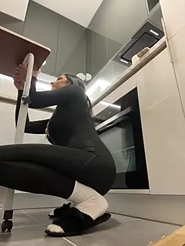 claraxjoyy online show from January 2025 04:48:02 AM