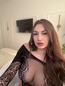 claraxjoyy online show from February 2026 06:22:01 AM