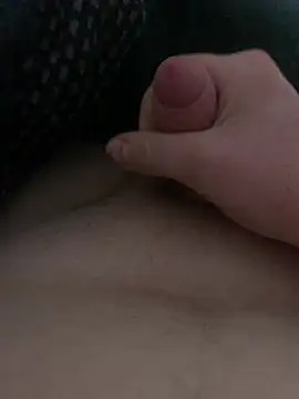 Finni04055 online show from December 2024 01:38:02 PM