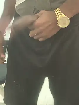 Snapshot of Taylor69xKiki chatting on January 2025 06:06:02 PM Taylor69xKiki online show from January 2025 06:06:02 PM