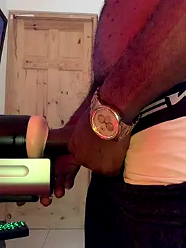 Snapshot of Taylor69xKiki chatting on September 2025 03:59:02 PM Taylor69xKiki online show from September 2025 03:59:02 PM