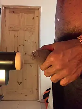 Snapshot of Taylor69xKiki chatting on September 2025 04:23:02 PM Taylor69xKiki online show from September 2025 04:23:02 PM