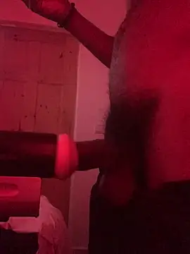 Snapshot of Taylor69xKiki chatting on February 2026 02:10:01 AM Taylor69xKiki online show from February 2026 02:10:01 AM