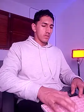 Joylopez fit online show from November 2025 09:12:02 AM