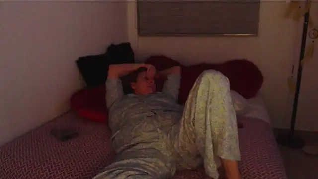 milchanel online show from December 2024 06:21:02 AM