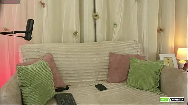 cute erelis  online show from January 2026 12:13:01 AM