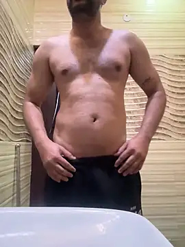 Snapshot of skyisthelimit12 chatting on February 2026 03:33:01 AM skyisthelimit12 online show from February 2026 03:33:01 AM