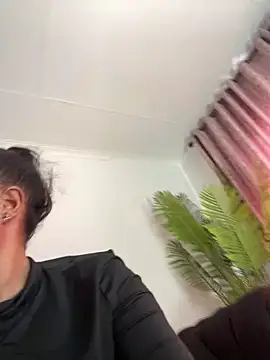 Snapshot of Thando04 chatting on February 2026 02:21:01 PM Thando04 online show from February 2026 02:21:01 PM