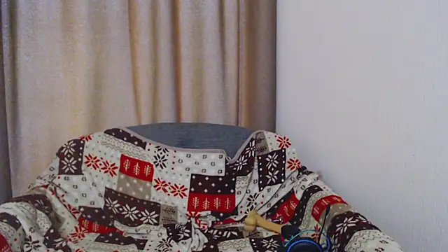 blaire  18 online show from January 2025 12:41:02 PM