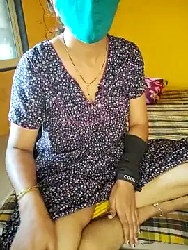 Snapshot of lovelygirl4567 chatting on March 2025 04:43:02 AM lovelygirl4567 online show from March 2025 04:43:02 AM