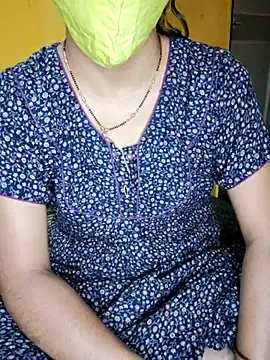 Snapshot of lovelygirl4567 chatting on March 2025 04:18:01 PM lovelygirl4567 online show from March 2025 04:18:01 PM