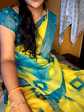 Snapshot of lovelygirl4567 chatting on October 2025 06:02:02 AM lovelygirl4567 online show from October 2025 06:02:02 AM