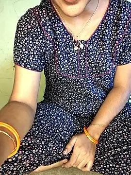 Snapshot of lovelygirl4567 chatting on October 2025 05:19:02 AM lovelygirl4567 online show from October 2025 05:19:02 AM