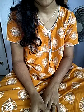 Snapshot of lovelygirl4567 chatting on November 2025 06:02:02 AM lovelygirl4567 online show from November 2025 06:02:02 AM