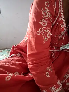 Snapshot of lovelygirl4567 chatting on April 2026 05:03:01 AM lovelygirl4567 online show from April 2026 05:03:01 AM