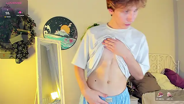 Snapshot of Adrian_Di chatting on December 2024 09:59:02 AM Adrian Di online show from December 2024 09:59:02 AM