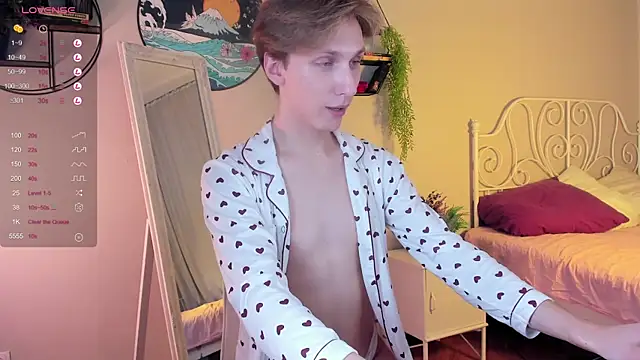 Snapshot of Adrian_Di chatting on February 2025 07:36:01 PM Adrian Di online show from February 2025 07:36:01 PM