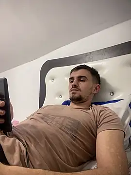 Snapshot of Demonpull69 chatting on February 2026 04:24:02 PM Demonpull69 online show from February 2026 04:24:02 PM