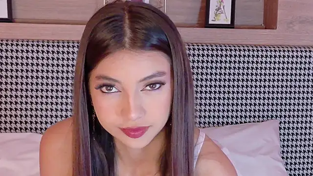 NickyBelmonth online show from February 2025 12:05:02 PM