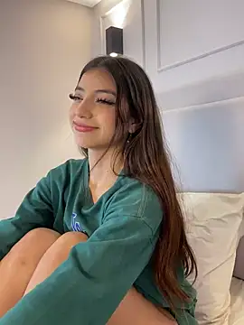 NickyBelmonth online show from March 2025 06:05:02 PM