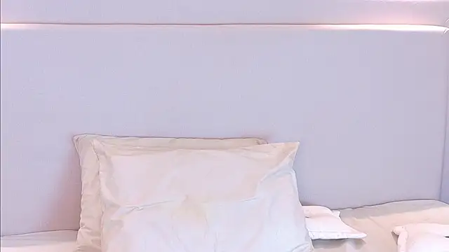 NickyBelmonth online show from March 2025 03:02:01 PM