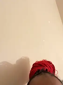 Snapshot of DamnBubbles chatting on February 2025 04:10:01 AM DamnBubbles online show from February 2025 04:10:01 AM