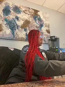 Snapshot of DamnBubbles chatting on February 2025 10:11:01 PM DamnBubbles online show from February 2025 10:11:01 PM