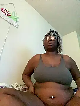 Snapshot of DamnBubbles chatting on January 2026 03:03:01 PM DamnBubbles online show from January 2026 03:03:01 PM