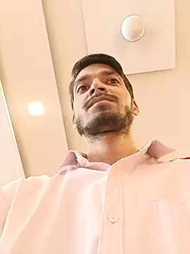 Tarun 0026 online show from October 2025 06:00:01 AM