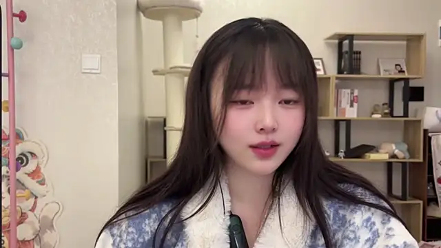 Chenjing0 online show from November 2025 04:46:02 AM