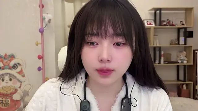 Chenjing0 online show from February 2026 04:28:02 AM