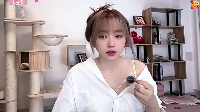Chenjing0 online show from July 2026 12:40:02 PM