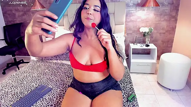 Scarlet lace online show from January 2025 07:49:02 PM