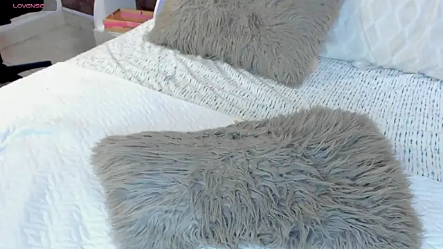 Scarlet lace online show from February 2025 10:09:02 PM