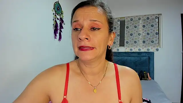 sofi saliva2511 online show from November 2025 01:16:01 AM