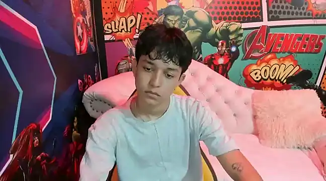 jisuscat online show from January 2025 07:05:01 PM