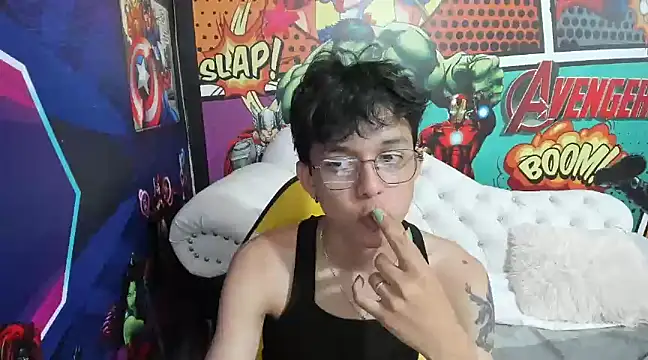 jisuscat online show from January 2025 07:25:01 PM