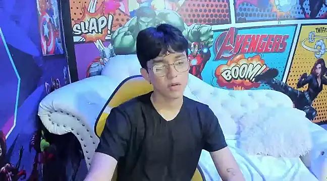 jisuscat online show from January 2025 11:25:01 PM